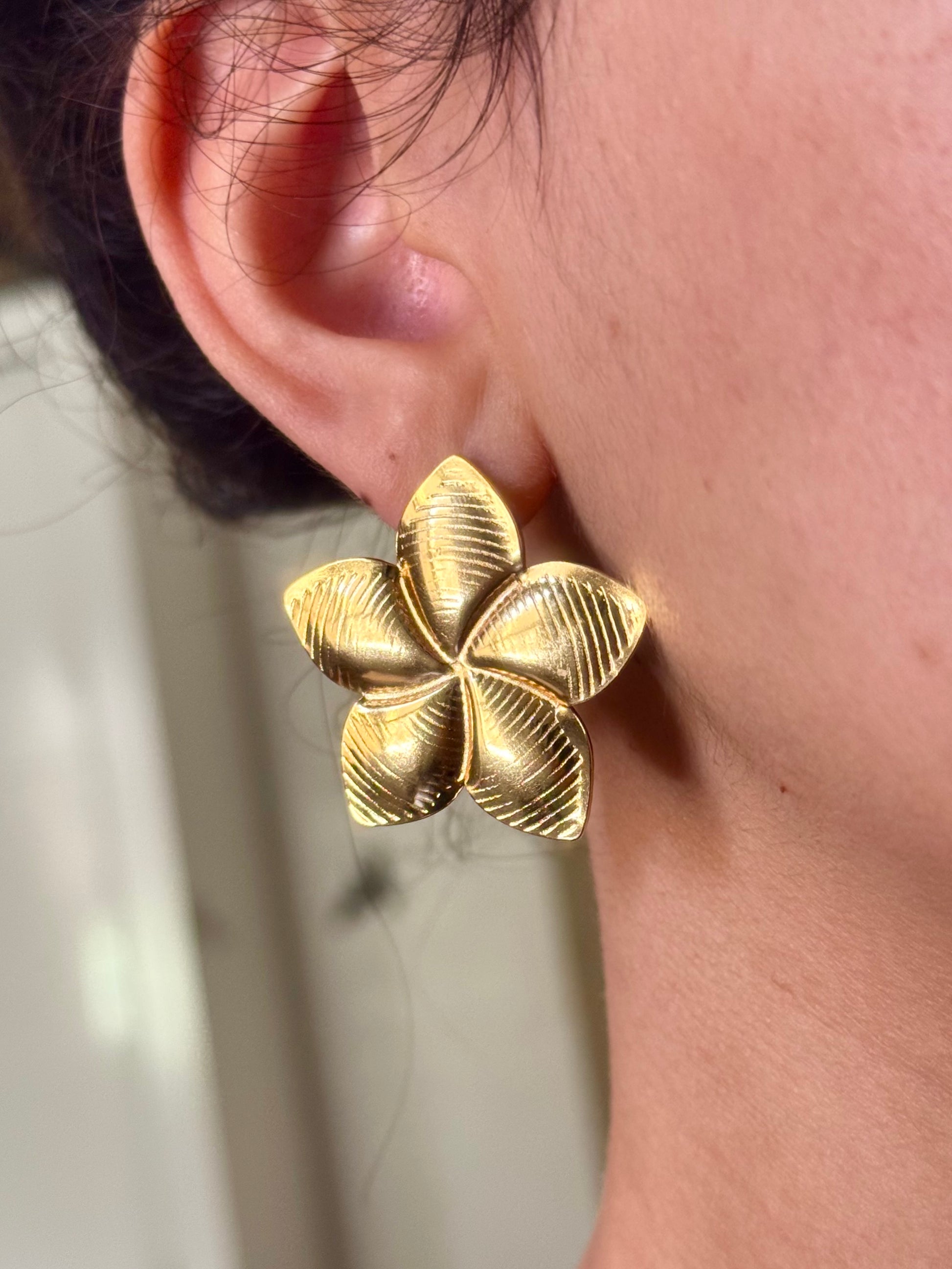 Boucles d’Oreilles Fleur