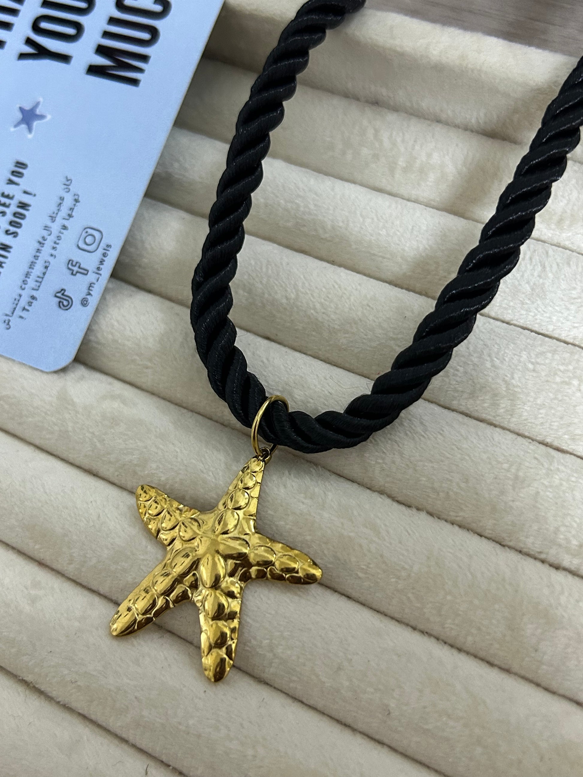 collier HORIZON