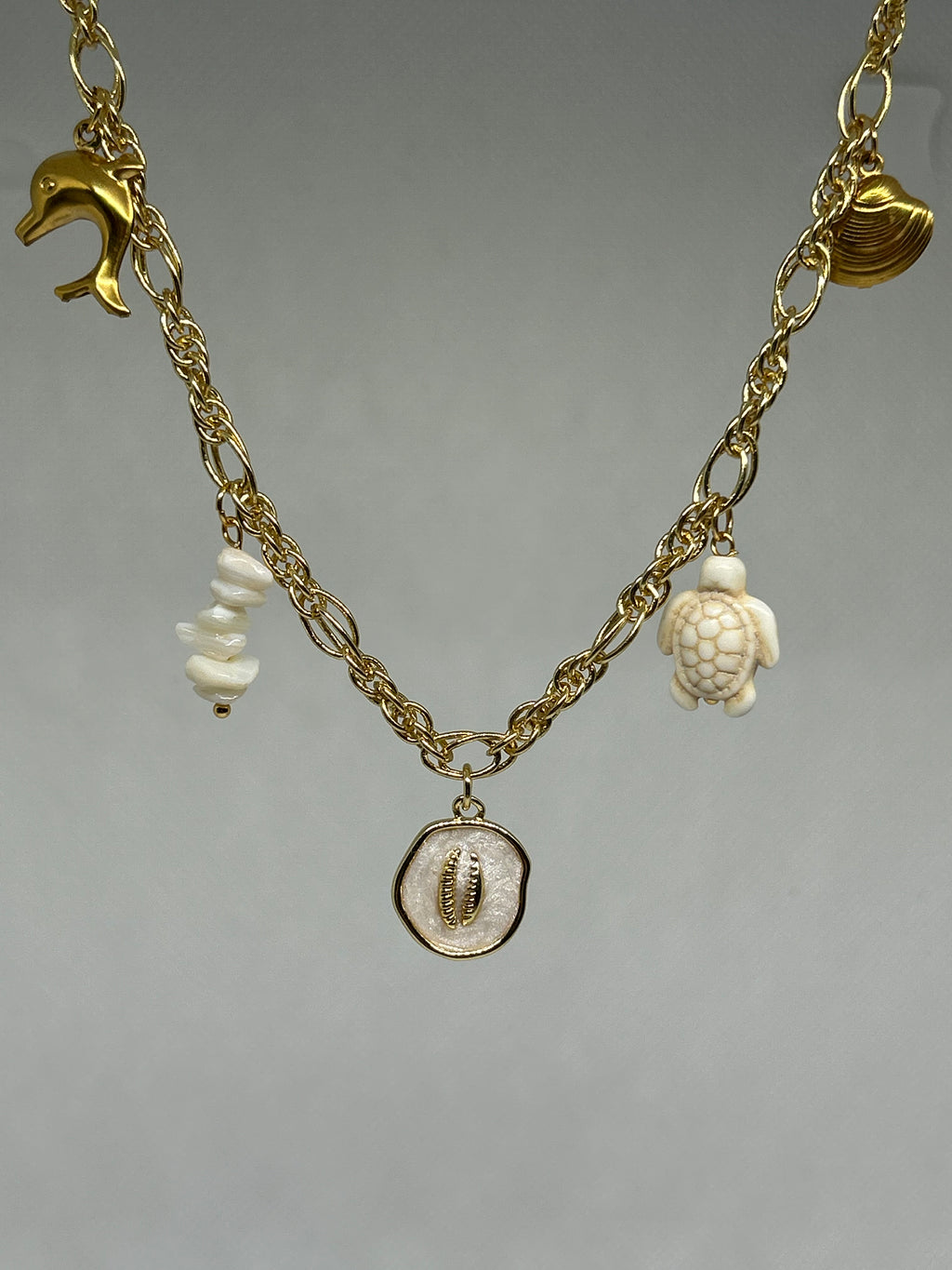Collier shine
