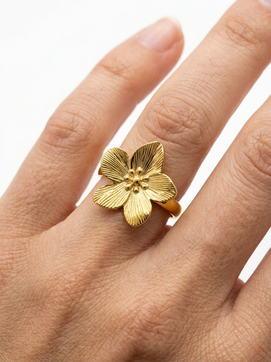Bague Fleur Gravée