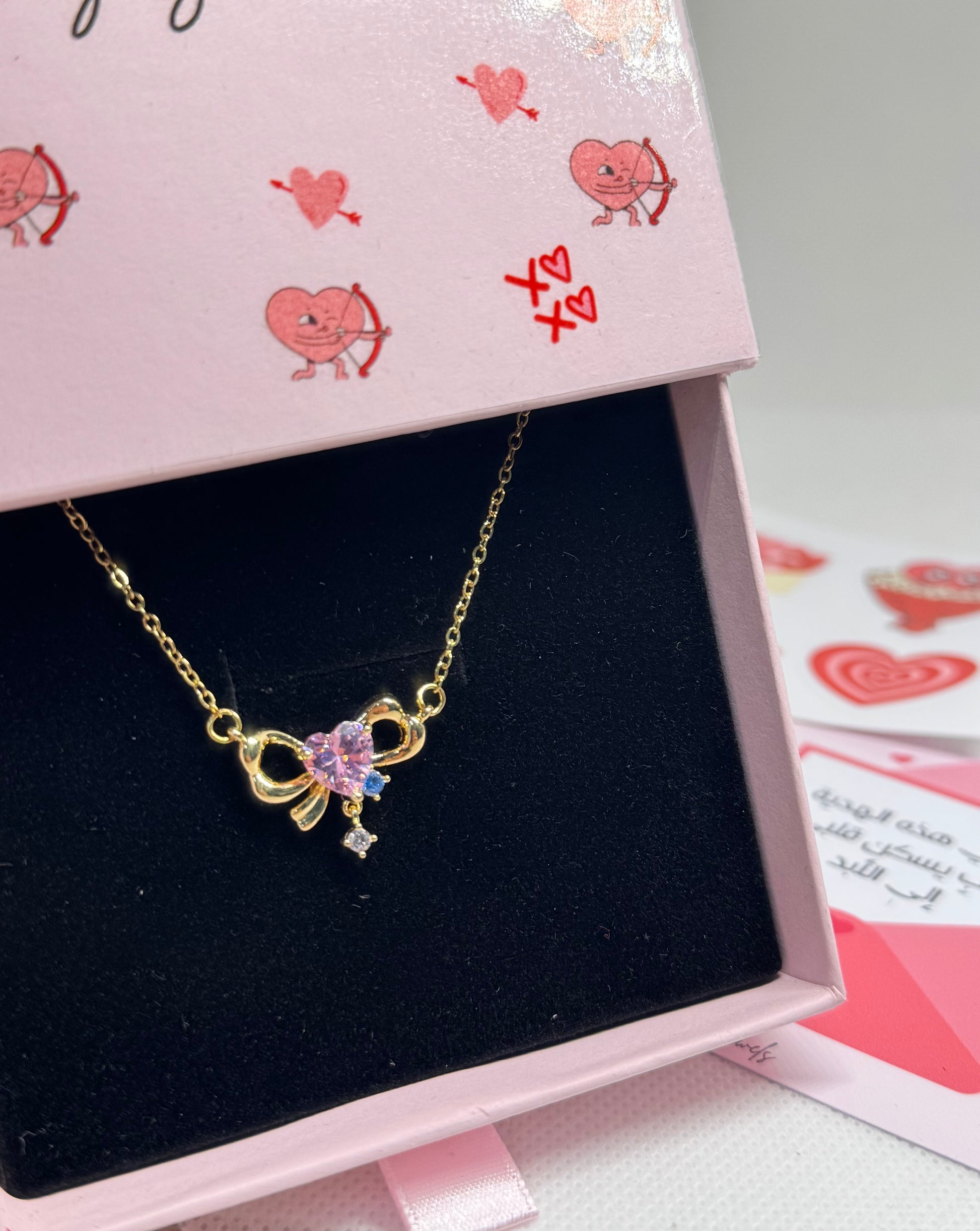 Collier Nœud Cœur Brillant