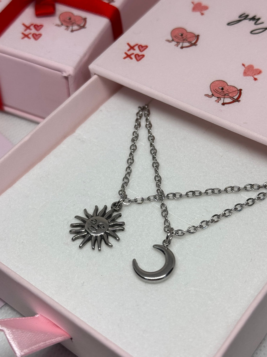 Colliers Toi le Soleil, Moi la Lune