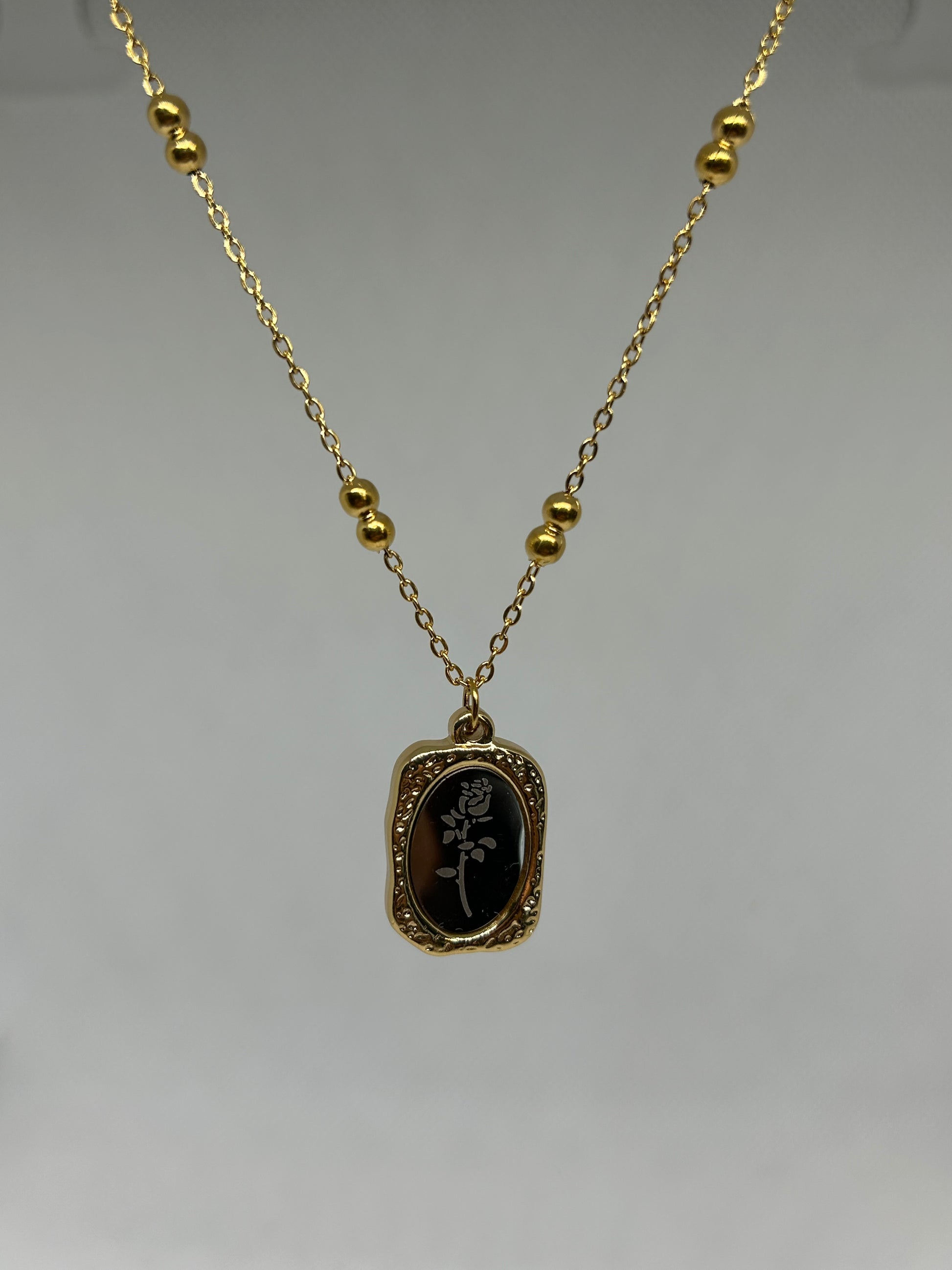 Collier Fleur Gravée