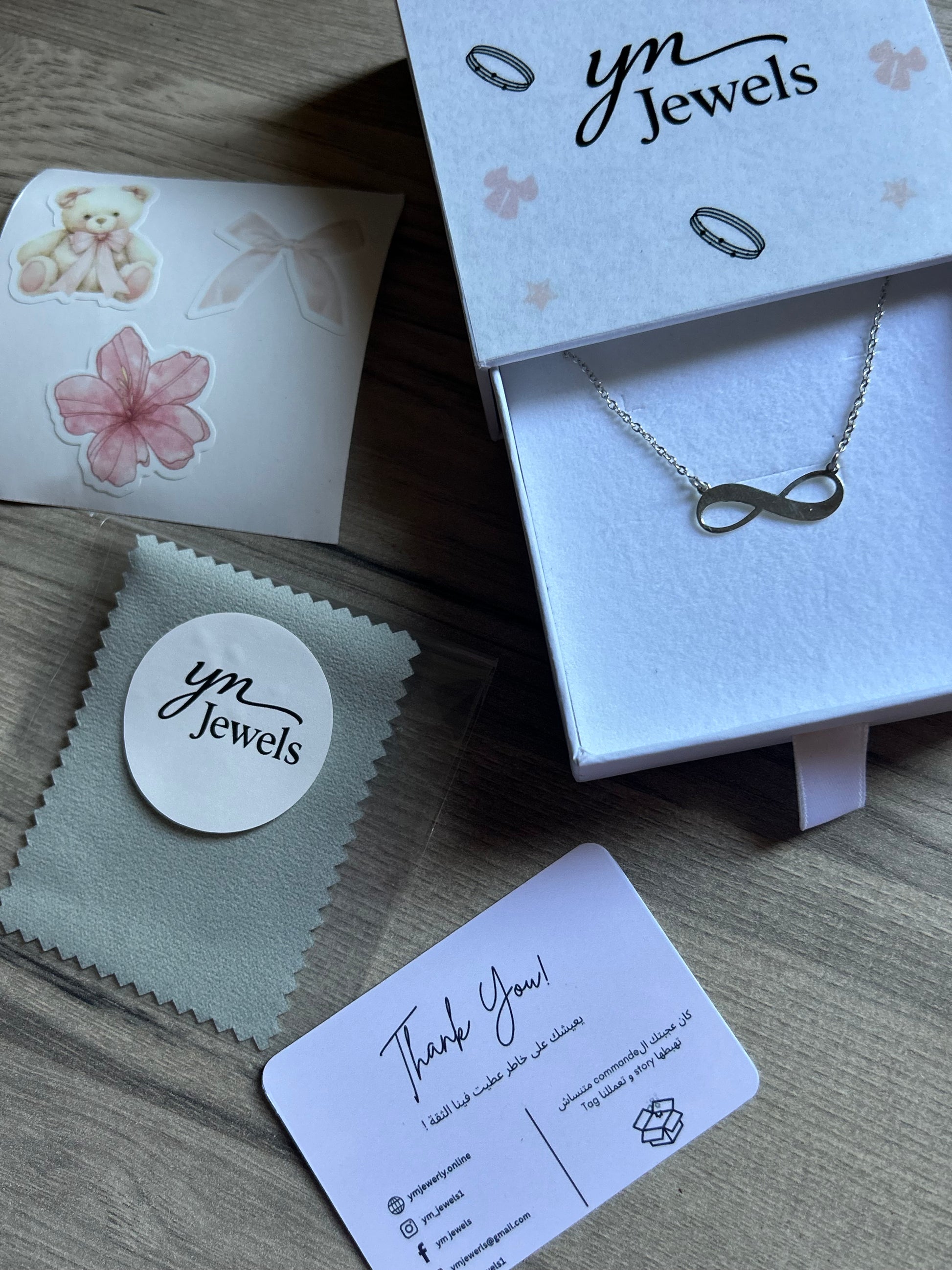 Collier Infini