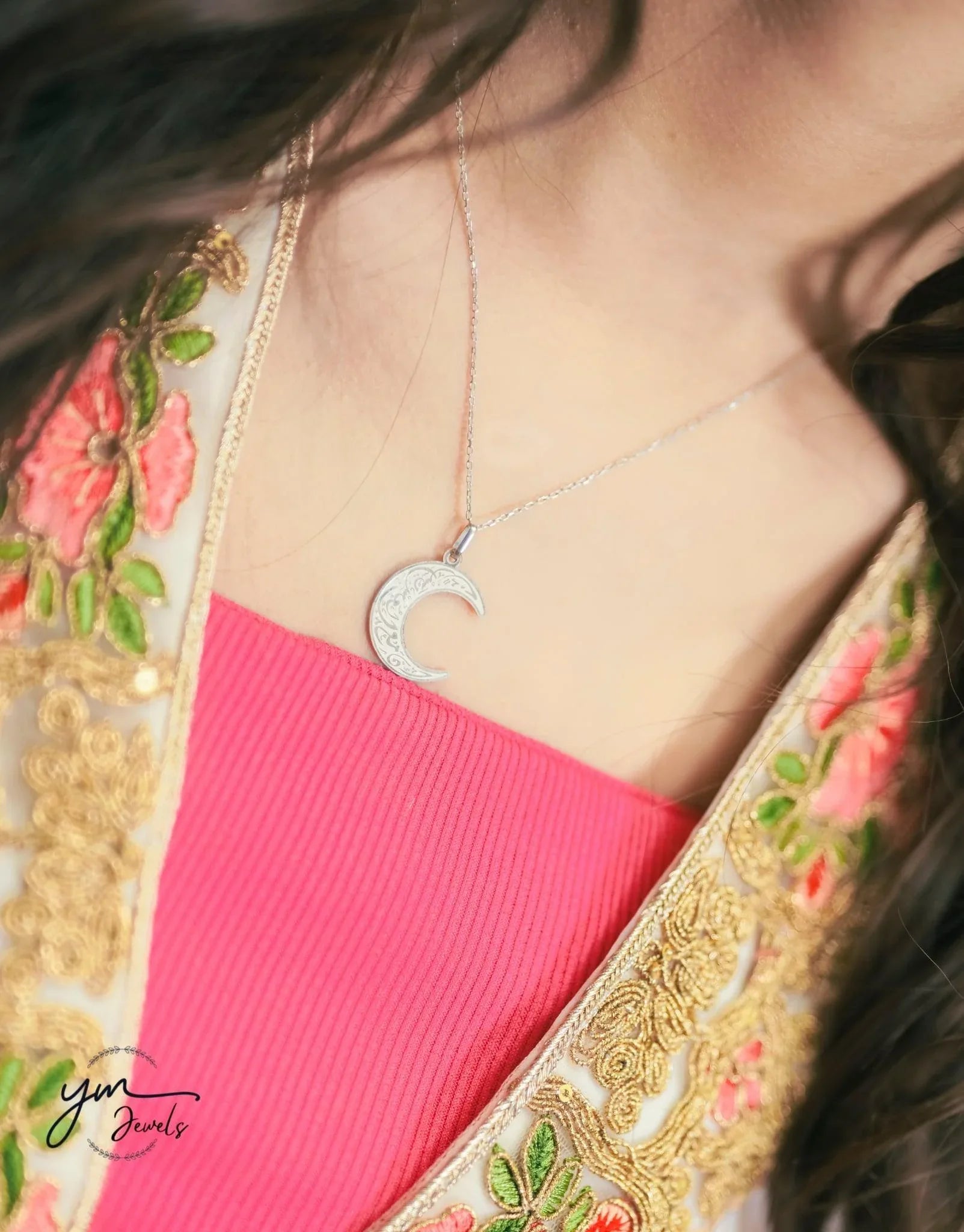 Collier croissant ( إِن مع العسرِ يسرا) - Ym Jewels